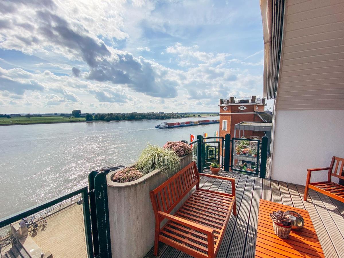 Rheinloft 3 - Grosse Giebelwohnung Mit Dachterrassen An Der Rheinpromenade Емерих Екстериор снимка